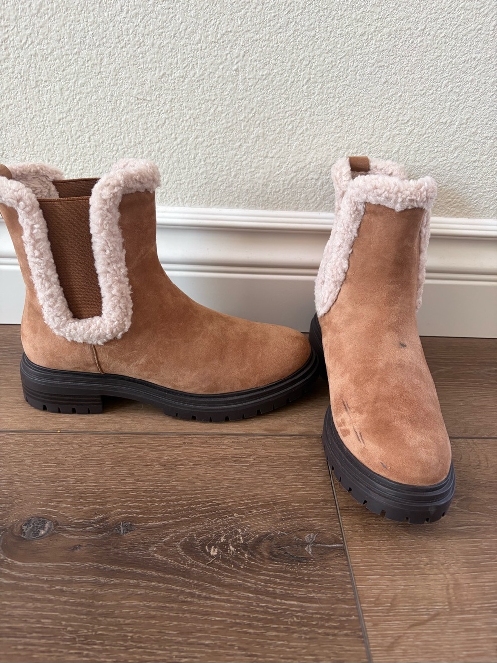 Ann Taylor Tan Suede Chelsea Booties with Cream Shearling Trim